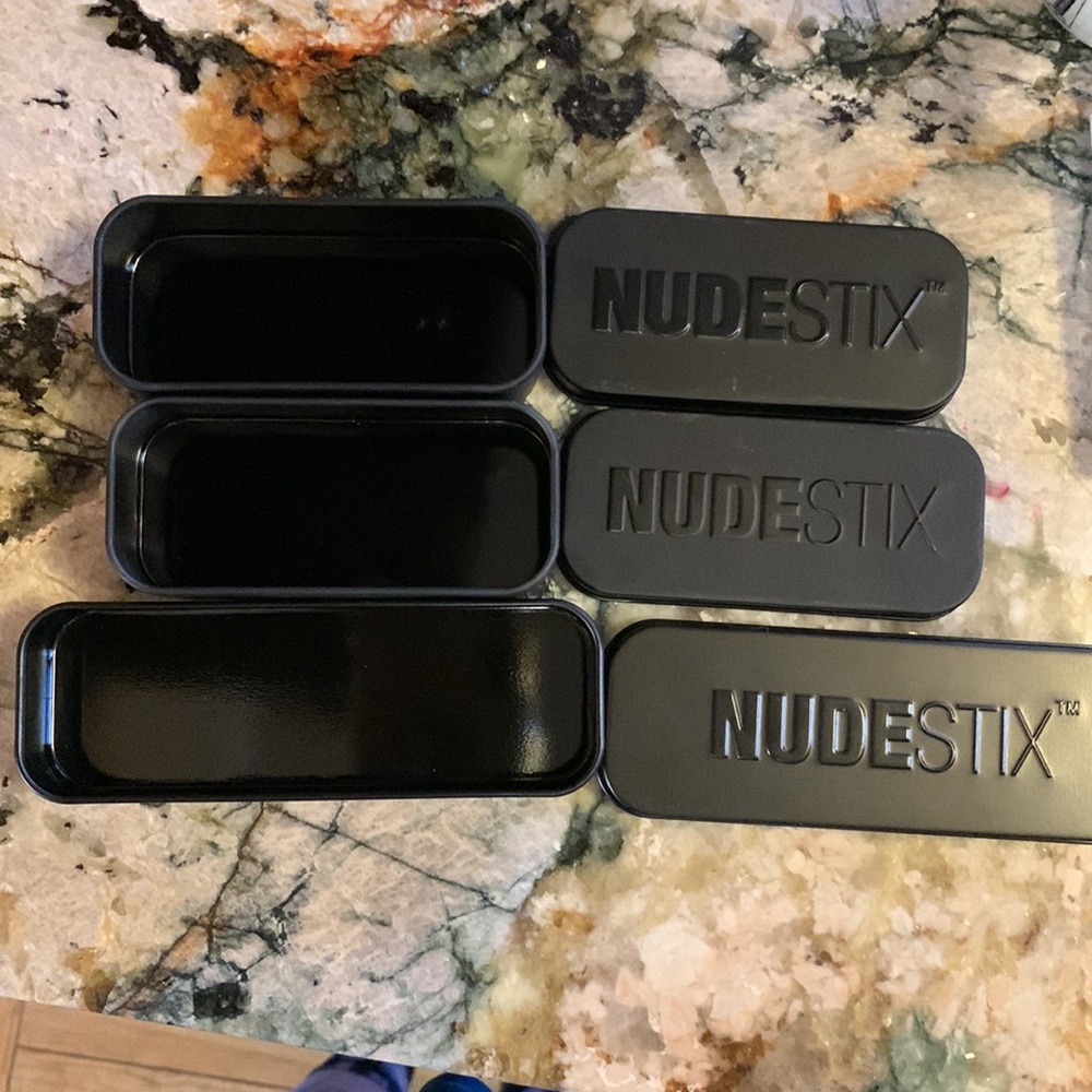 Nudestix boxes - Picture 2 of 2